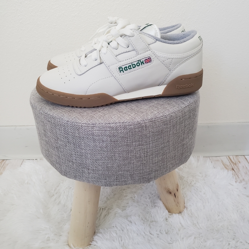 New Reebok Classic Shoes - Picture 6 of 6